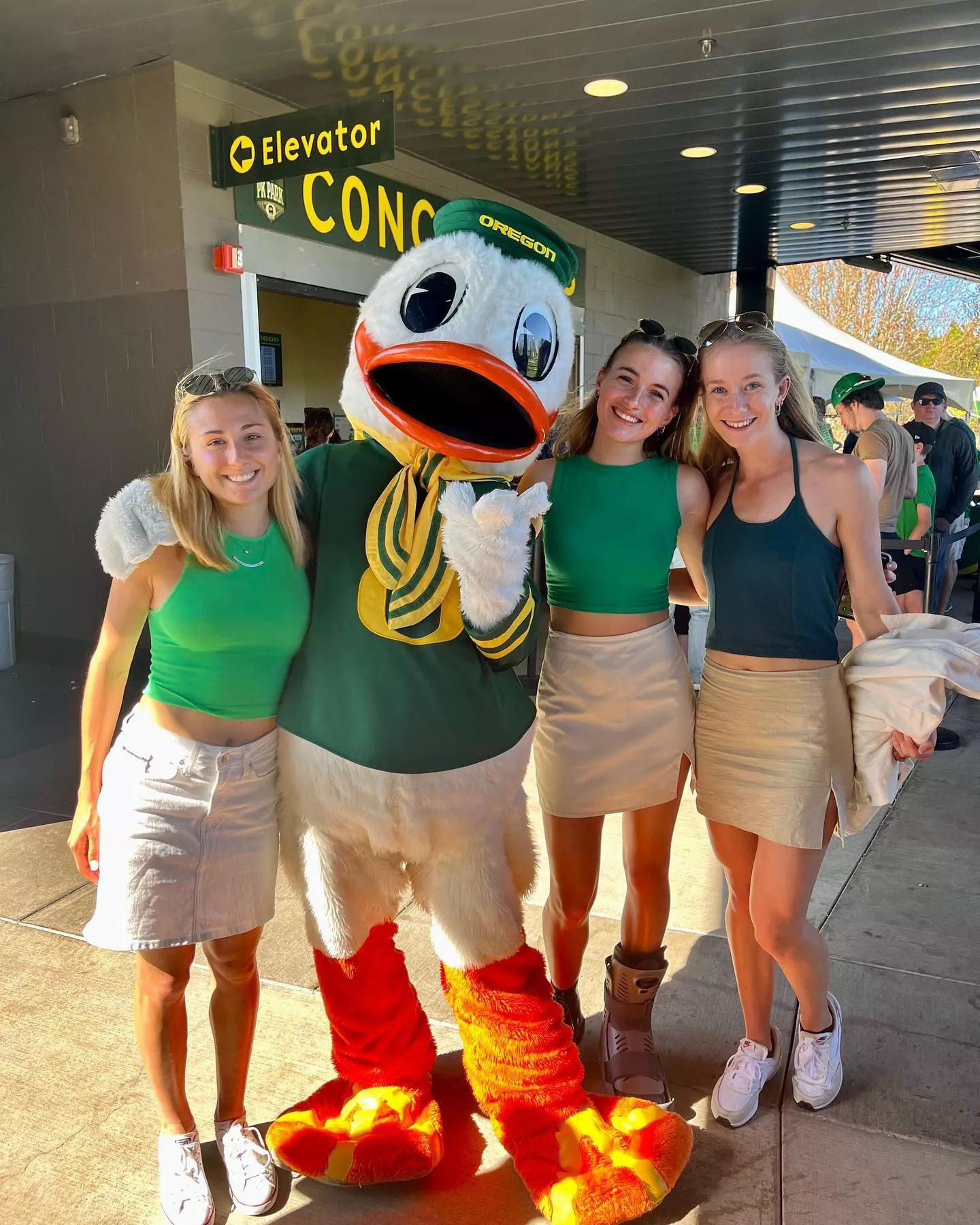 Lucky Ducky 🦆 posted by ModernHagiography