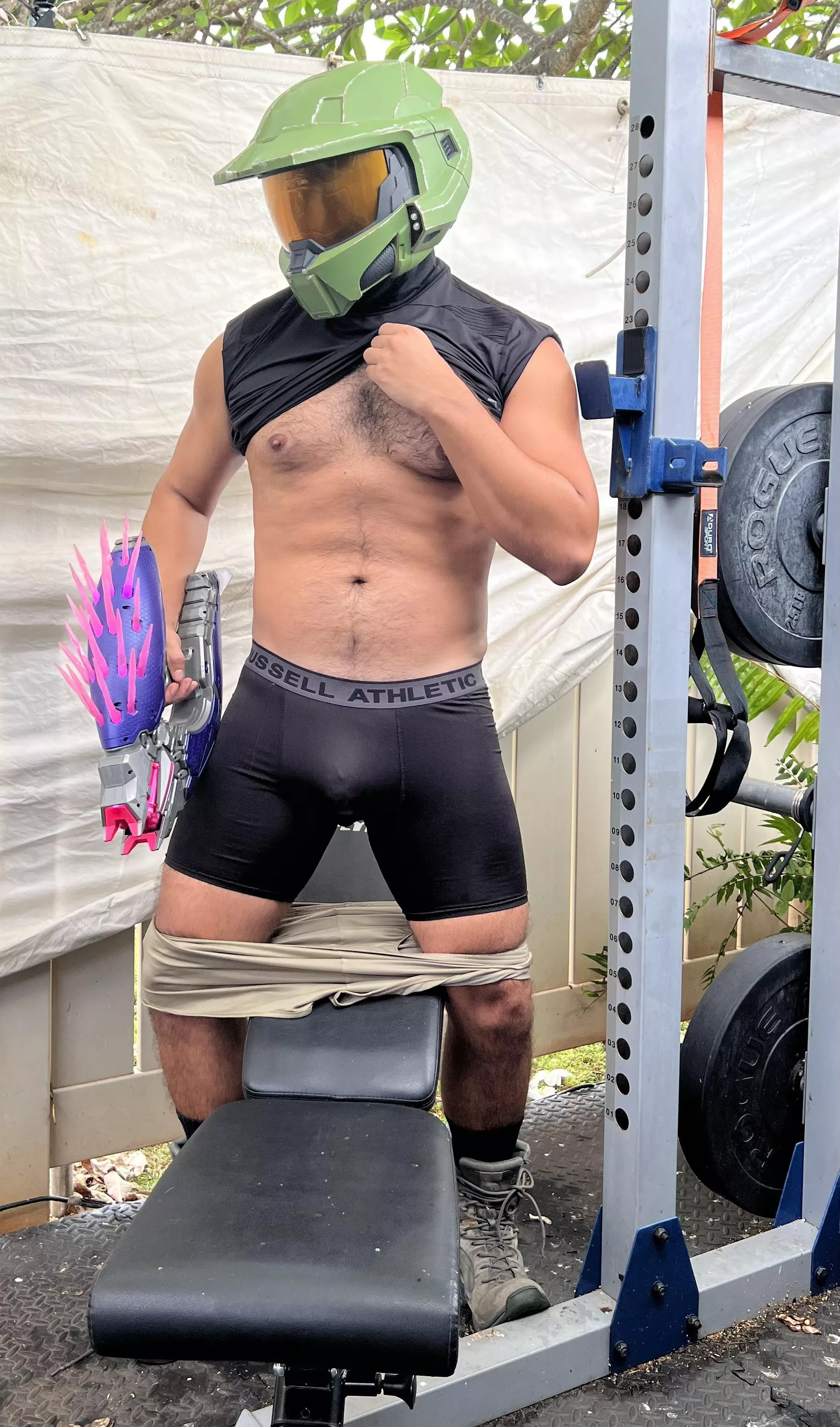 Master Chief is ready to blow posted by homogymbro