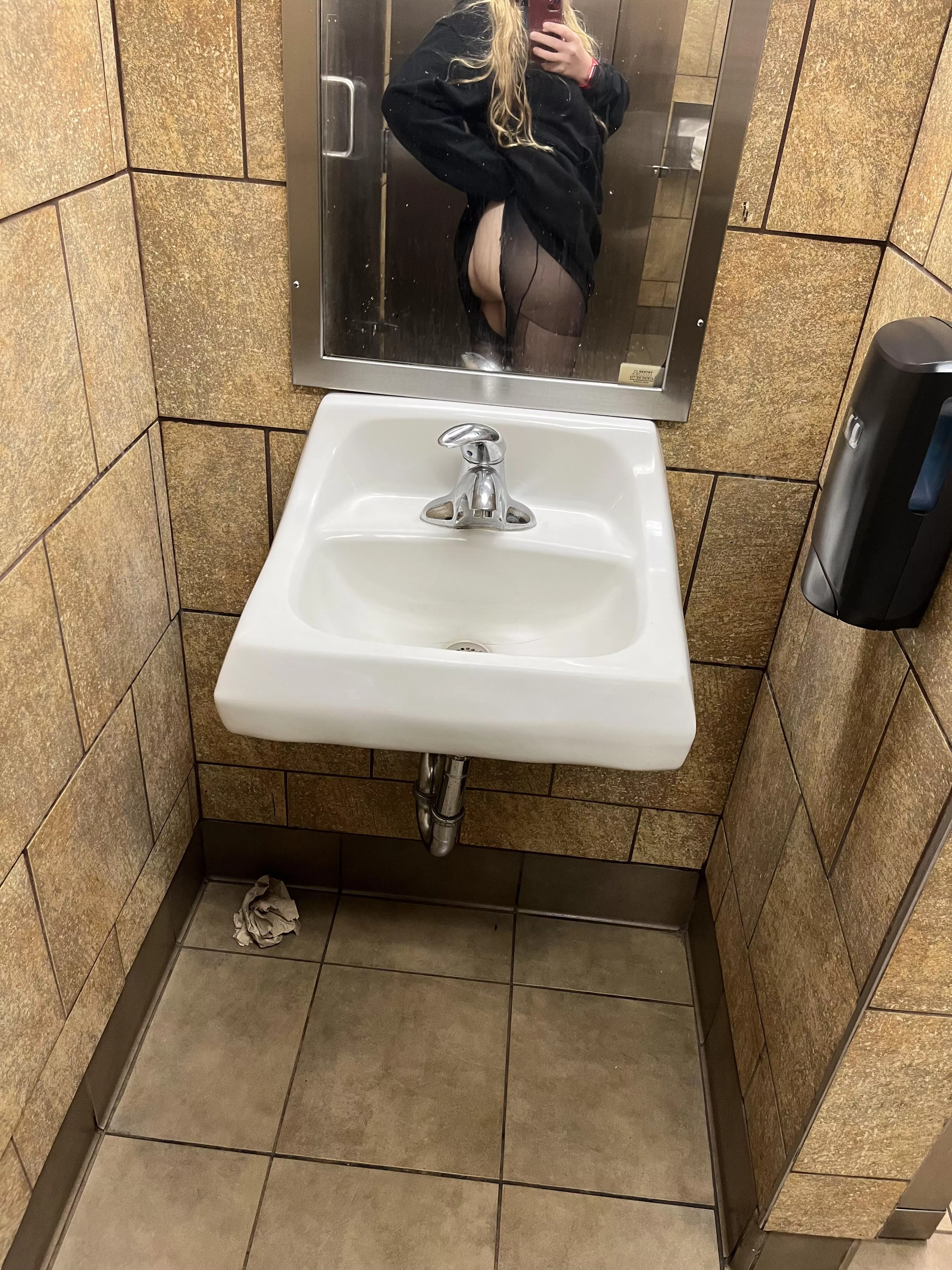 My perfect wife posted by Daniandjoonyong