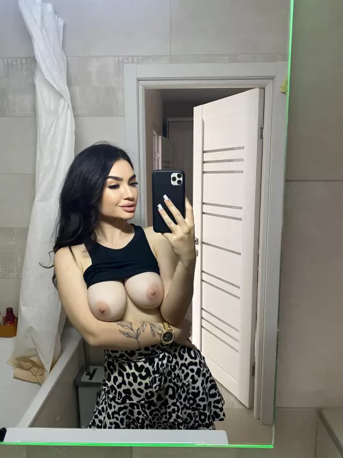 Rate me from 1 to 10 by mandypierce