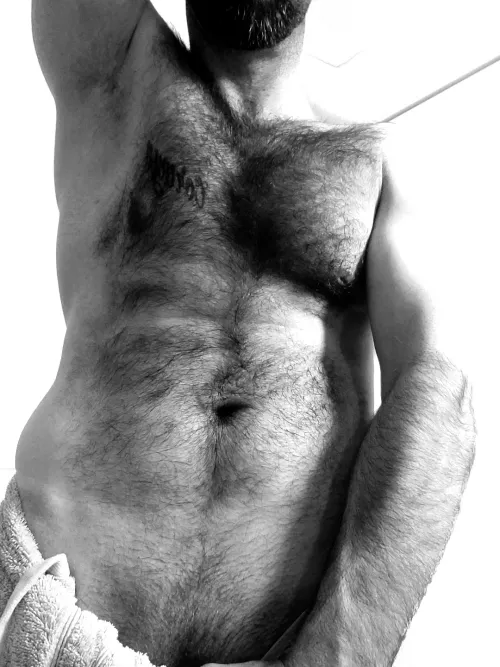 Some more shower fun, wanna join me? 37 aussie by toroblancohombre