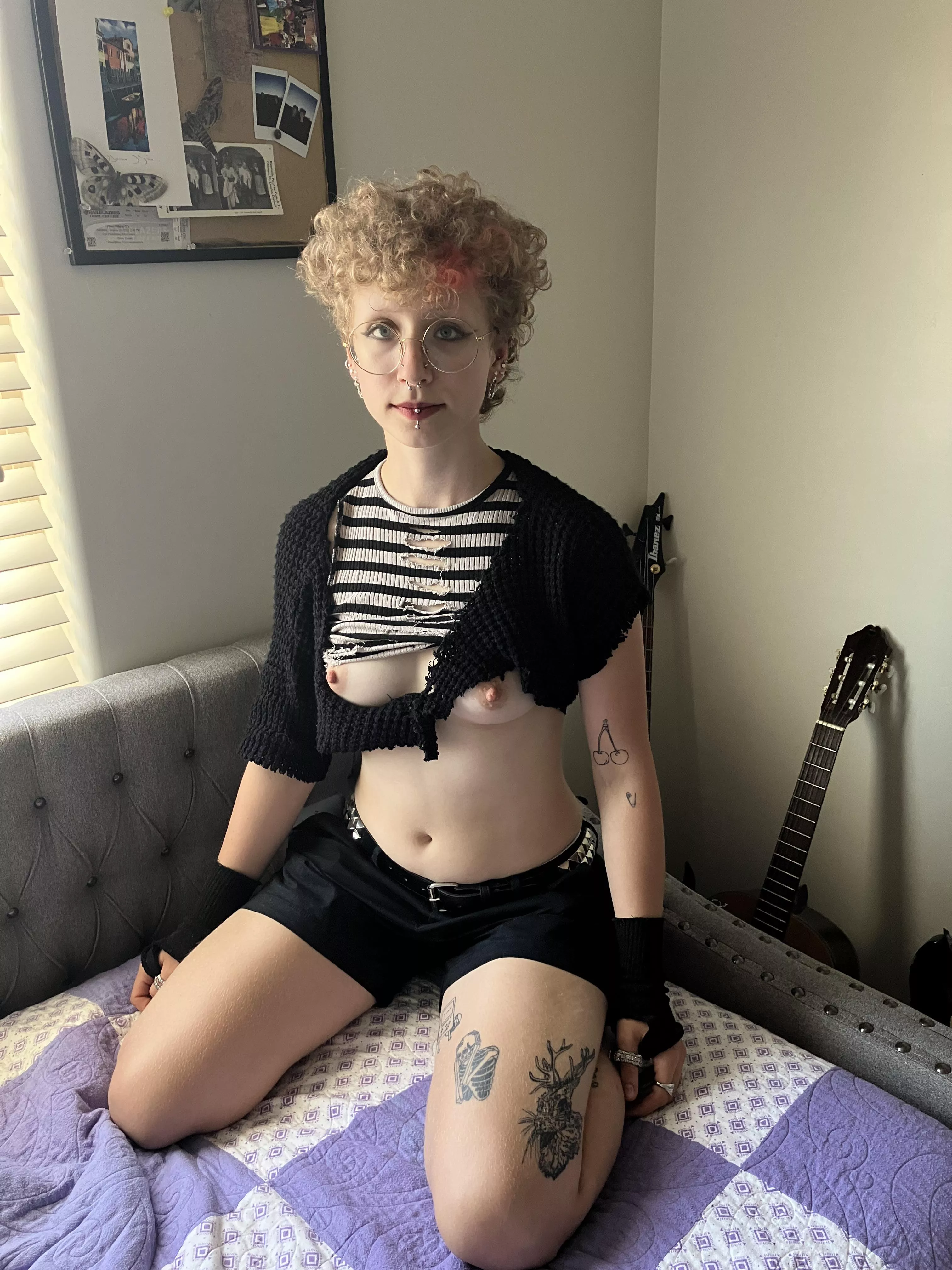 Titties :) posted by YT_Sharkyevno