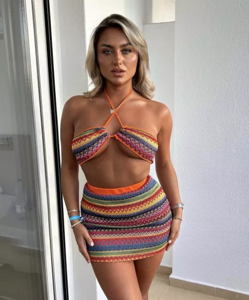 Underboob on point by Funtimecentral9