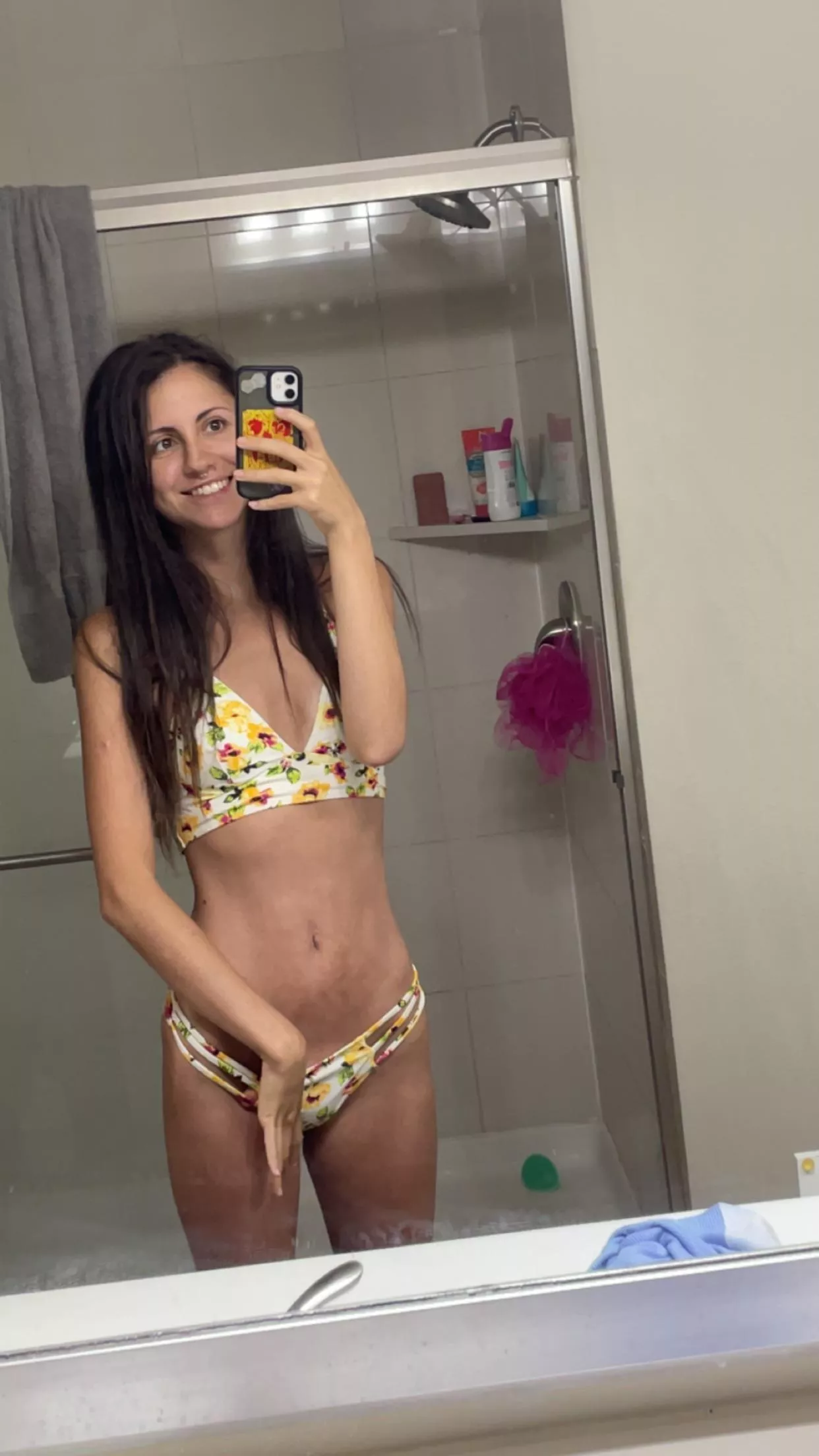 who wants to swim with me posted by lilLaylaXOX