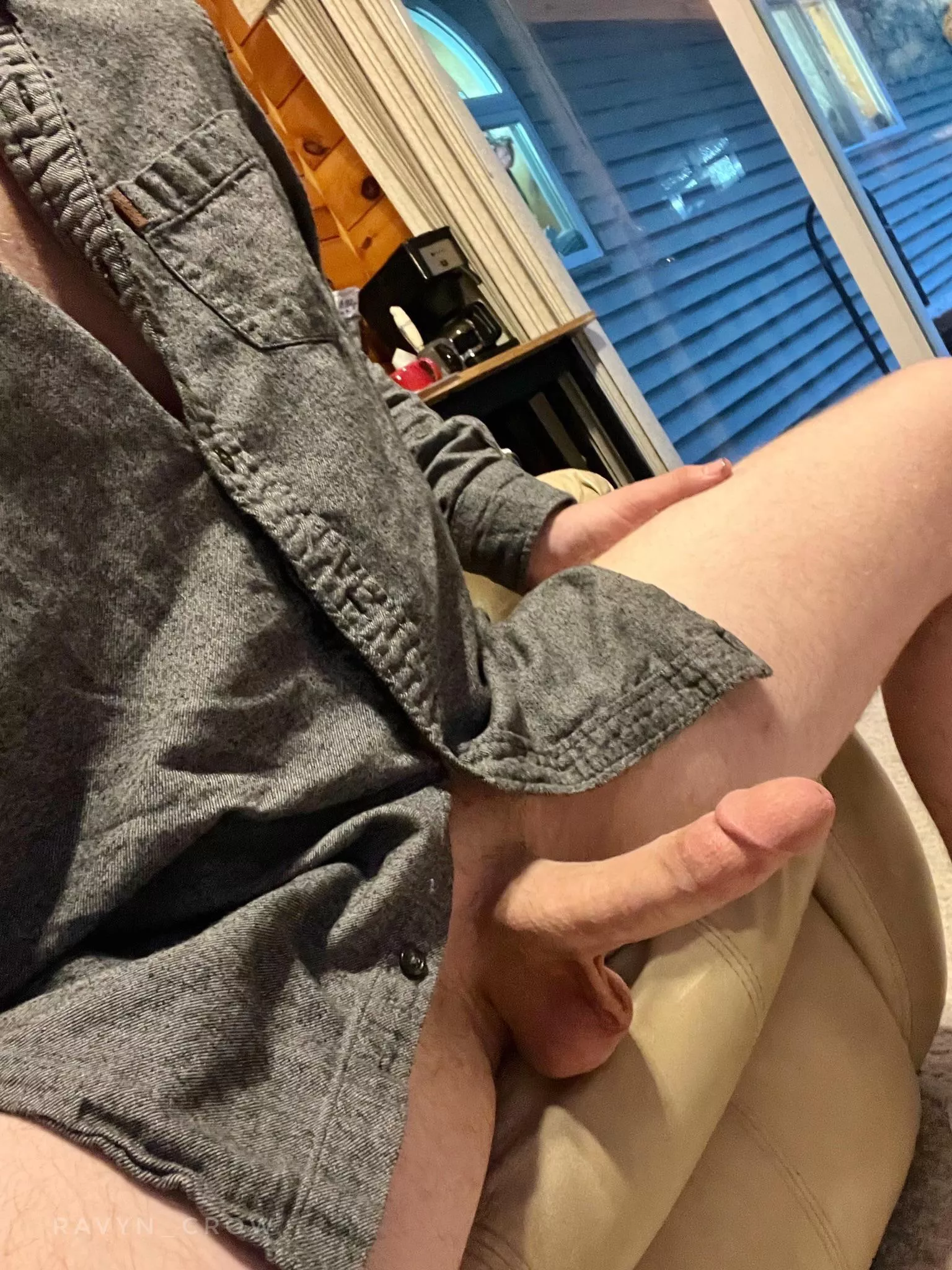 Who would take this from behind 😈🤤 posted by ravyn_nicole89