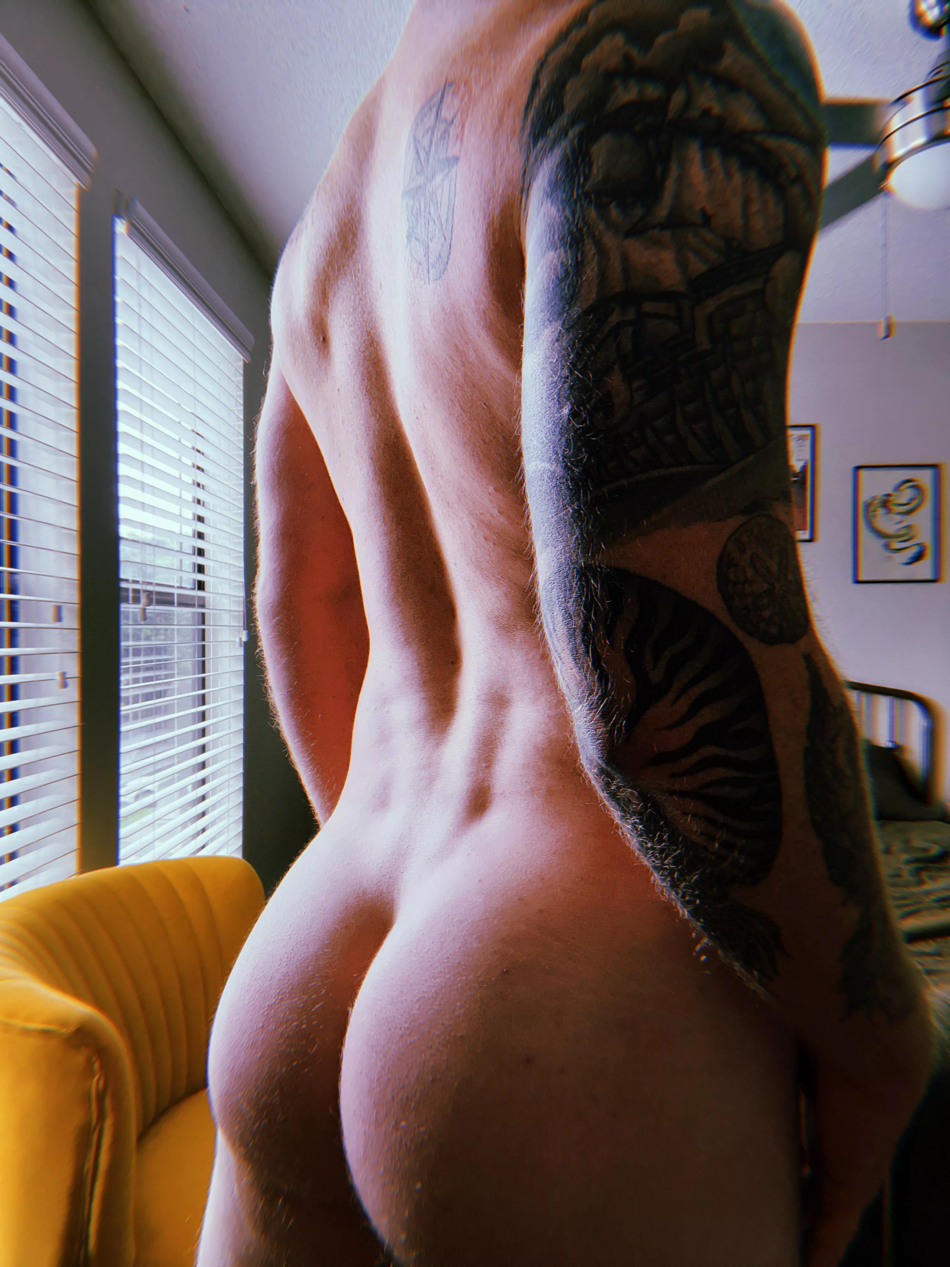 Y’all, can I just say how proud I am of my back (& backside) 🥹😮‍💨💪🏻 (M) posted by RubyHasASecret