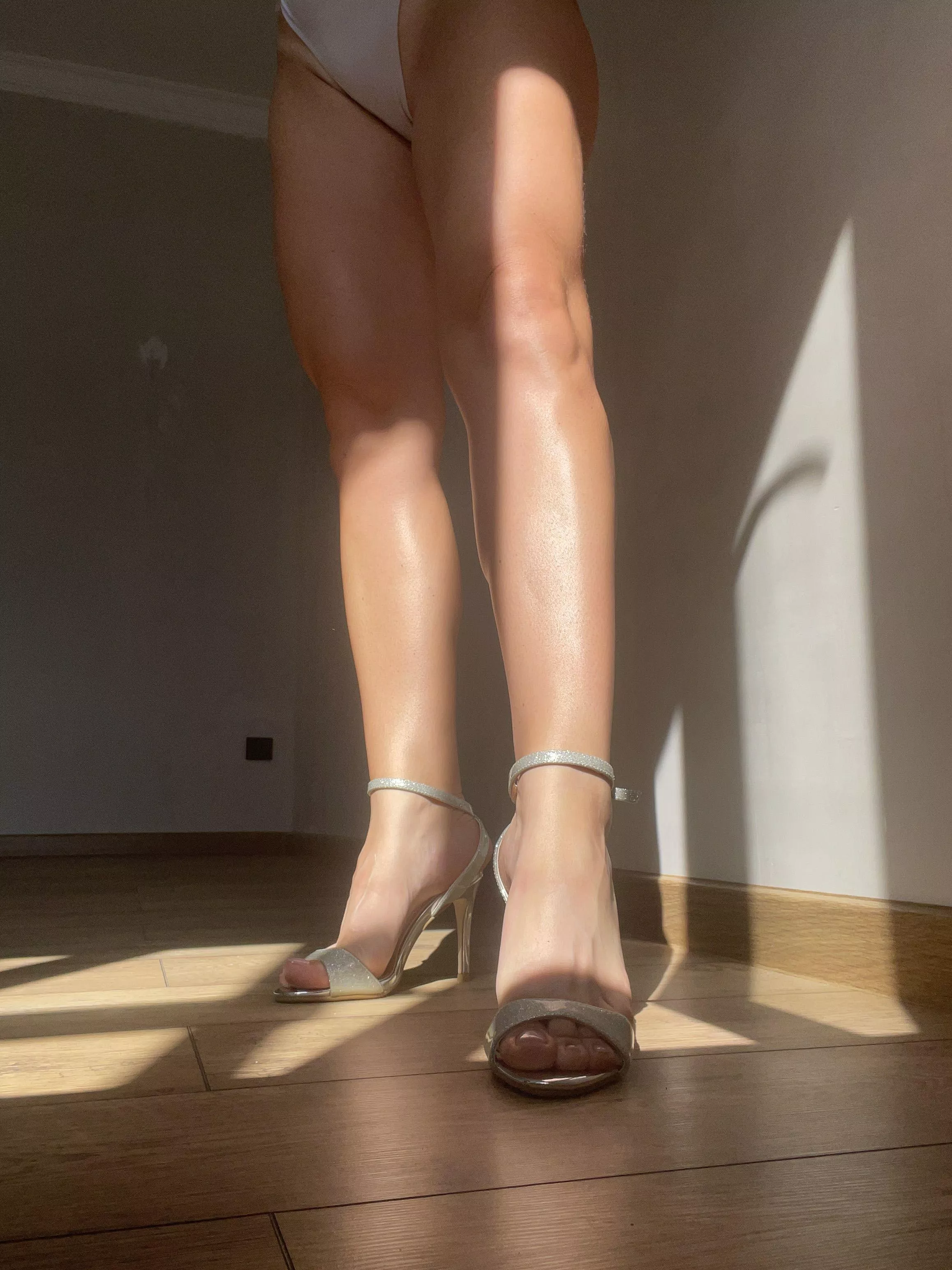 You can kiss my feet and more posted by Awayhammer49