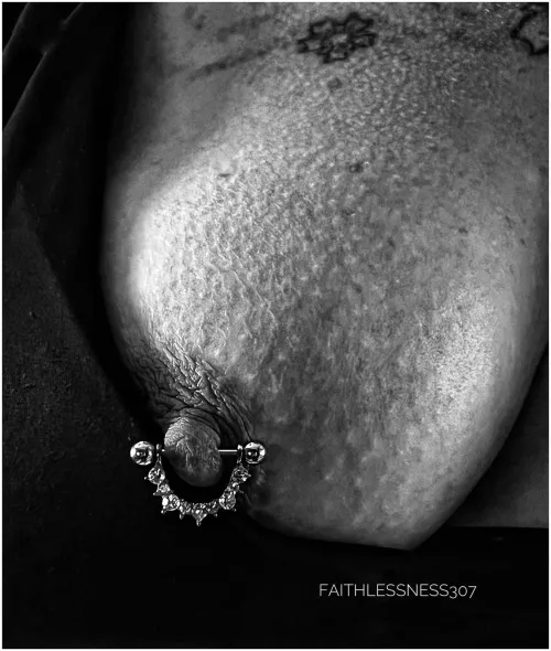 You give me the chills. (oc) by Faithlessness307