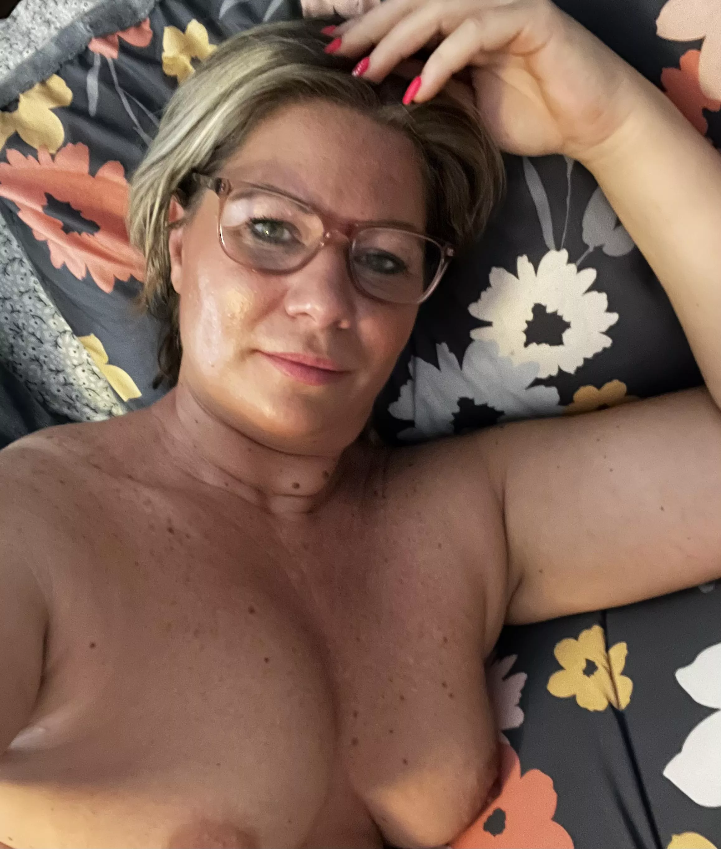 You know you need to check out this Milf posted by Milfmommy25