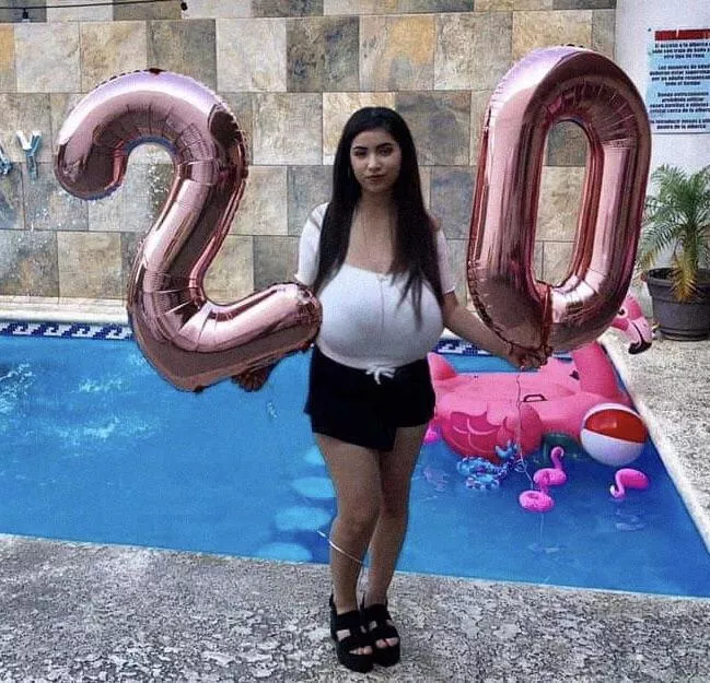 Young girls with udders 🤤 Part 1 posted by BoobExpert80085