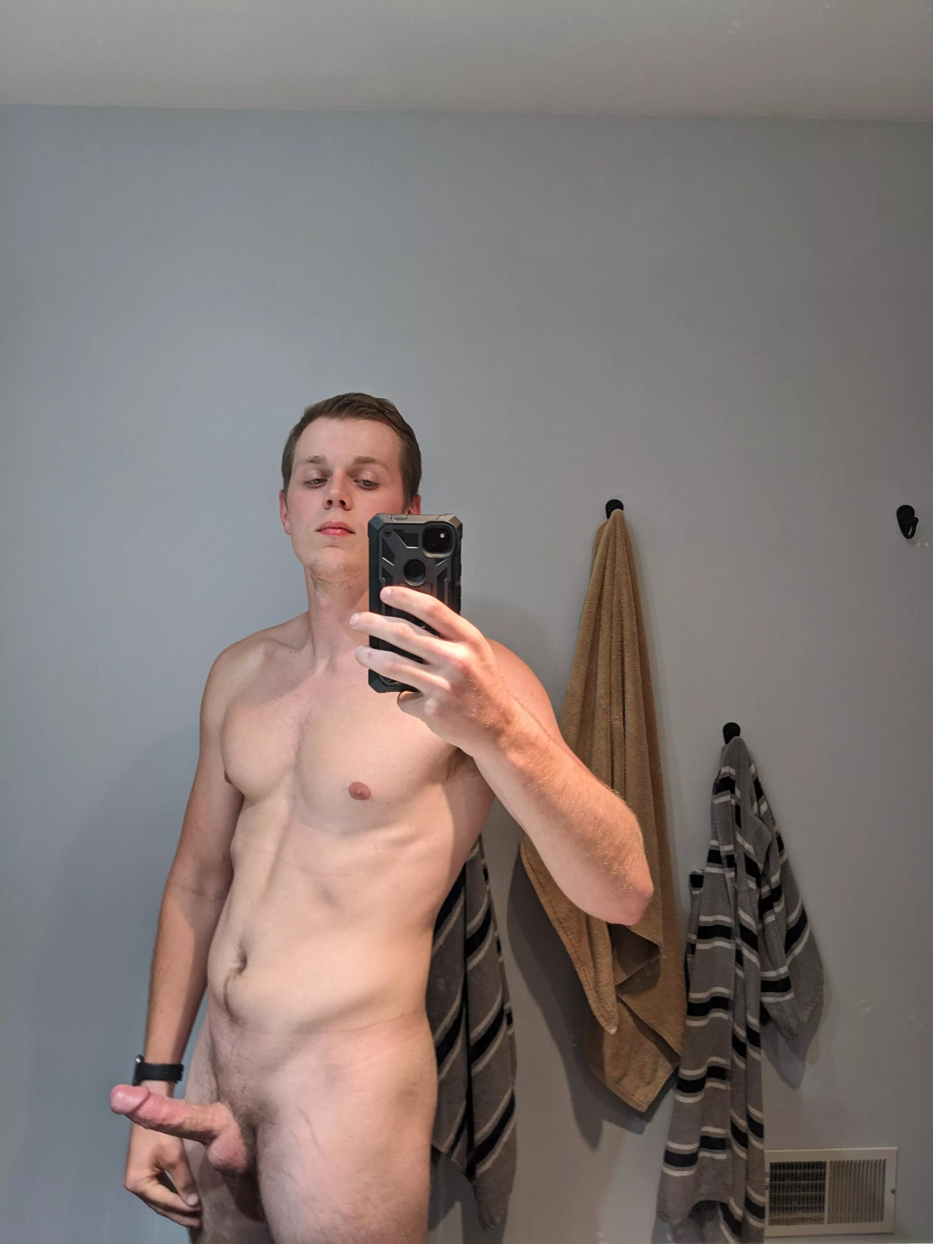 22M Northern/Central IL looking for second hotwife experience posted by Zack_rolan