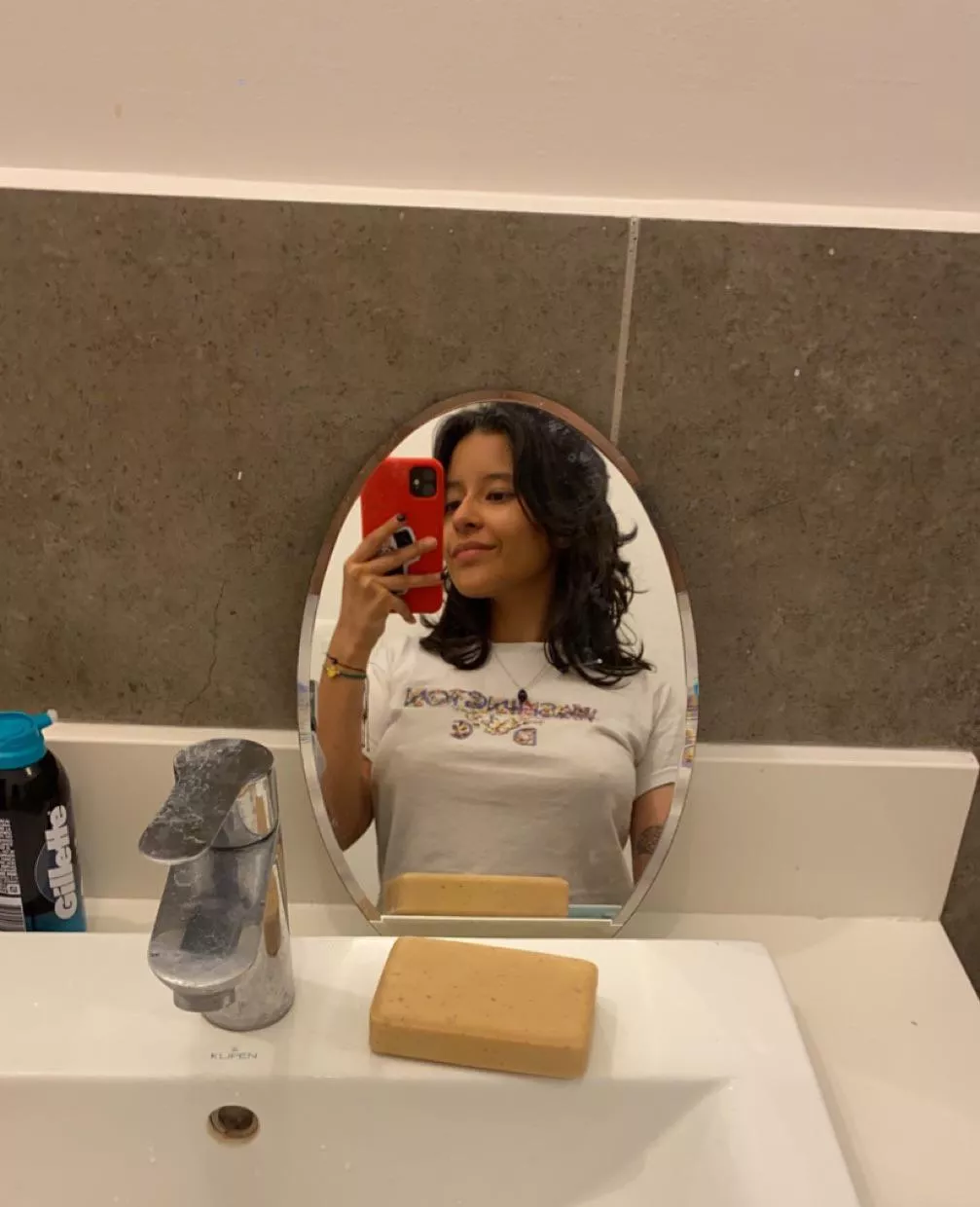 All of me is wide awake ;) [F] posted by leadeashy