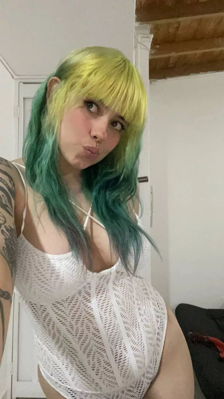 Can I convince any older guy here to cum on my boobs? posted by Jenna_Jameson69