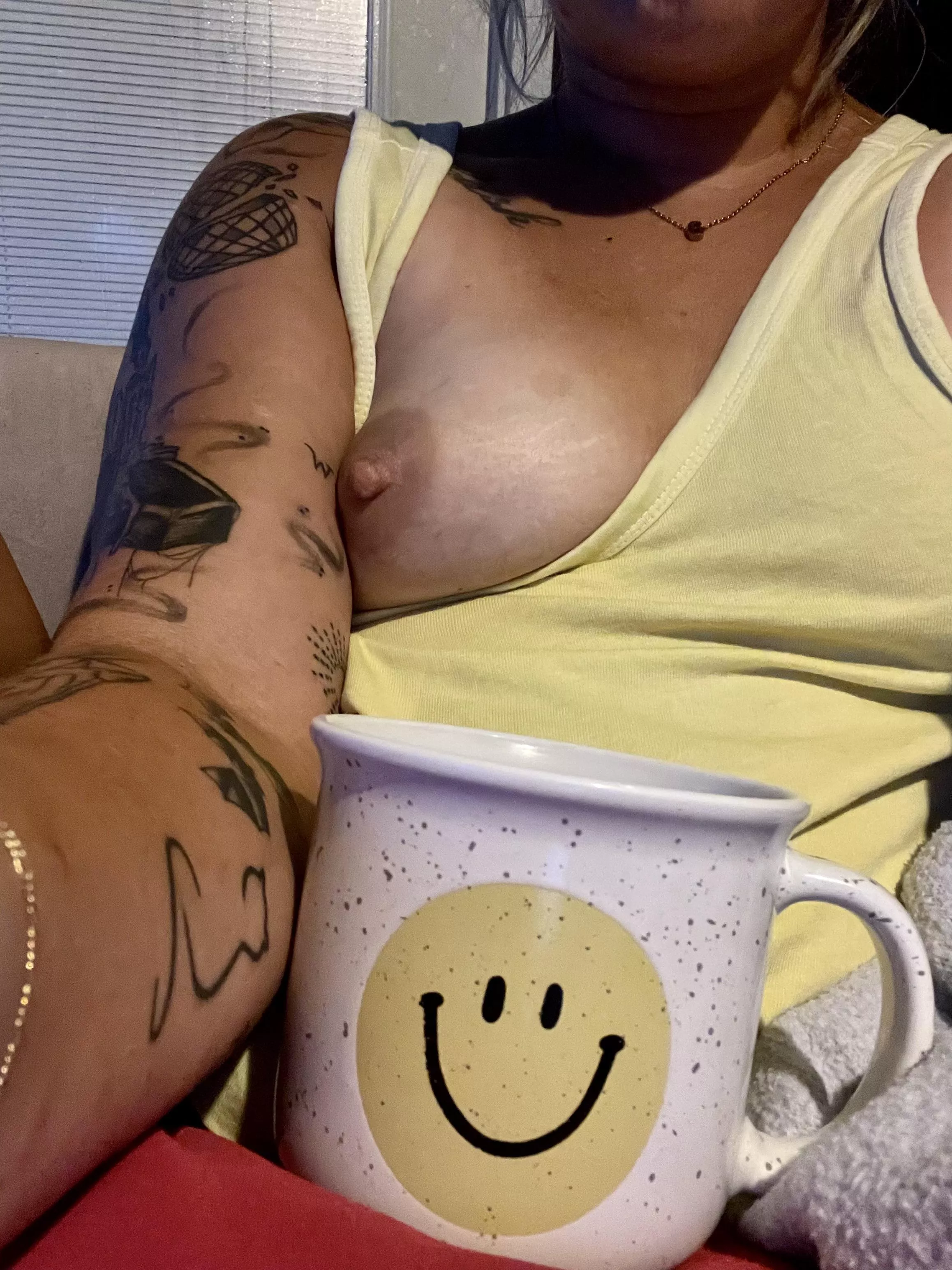 Do early morning tan lines make you happy? posted by talenalc