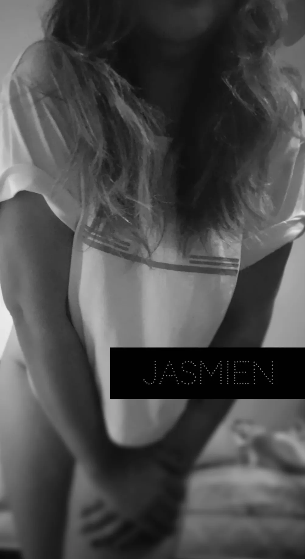 [F]eelin sullen and gray posted by jasmien_k