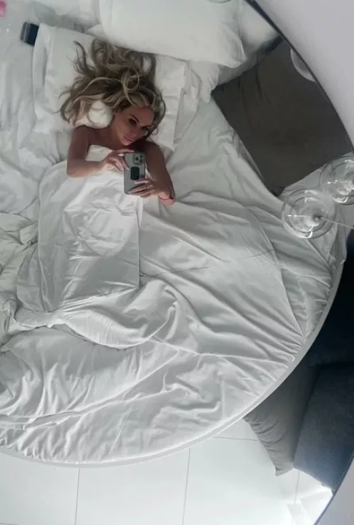 Goodnight Handsome! by avagracelove