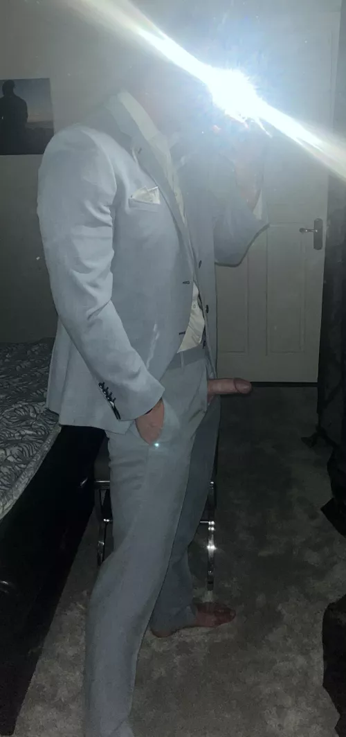 I spy with my little eye something beginning with C? by redhot-dez