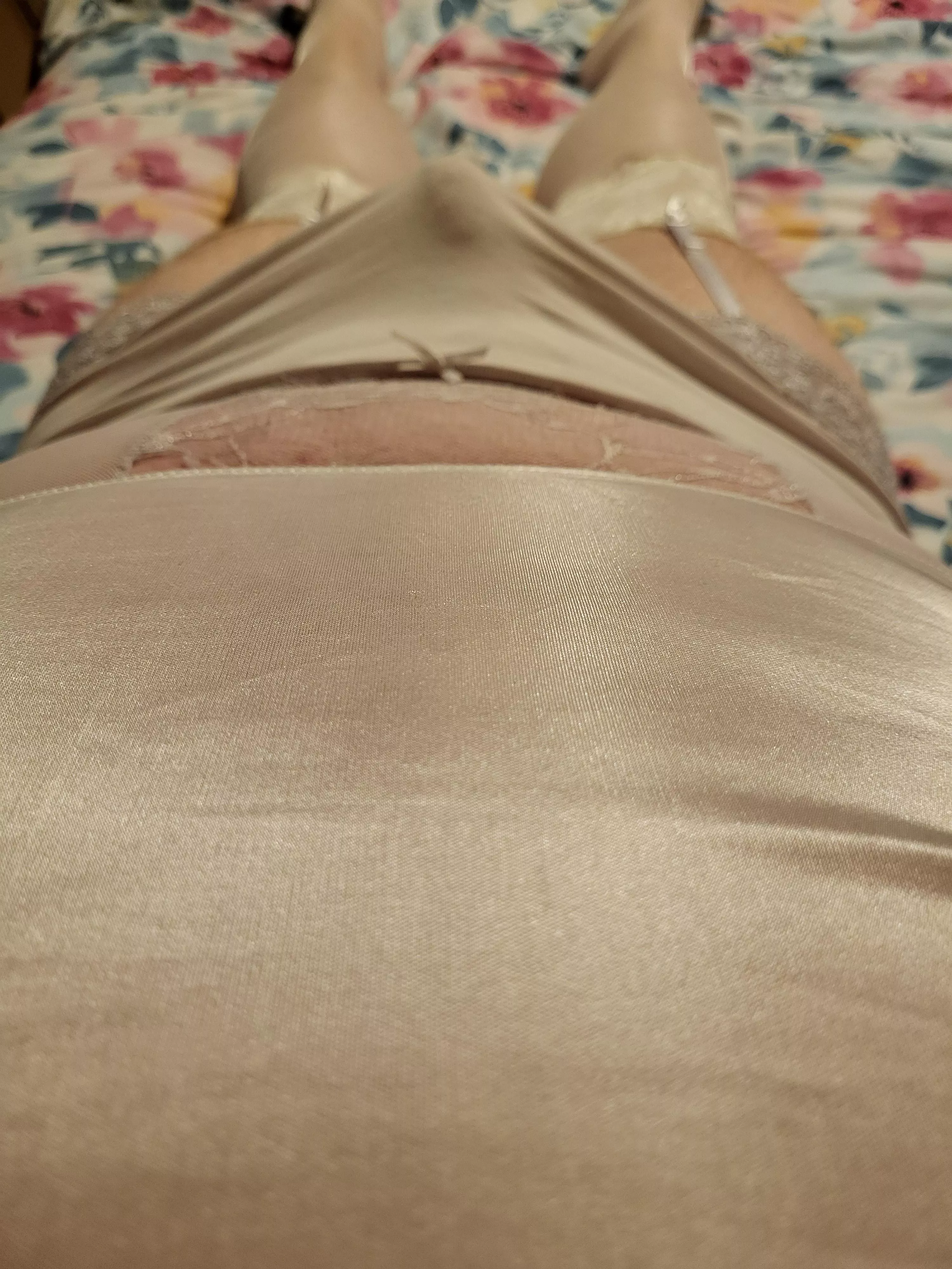 I'm dressed for bed posted by kaylalouise_xo