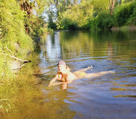 London Andrews by evenflow_2991