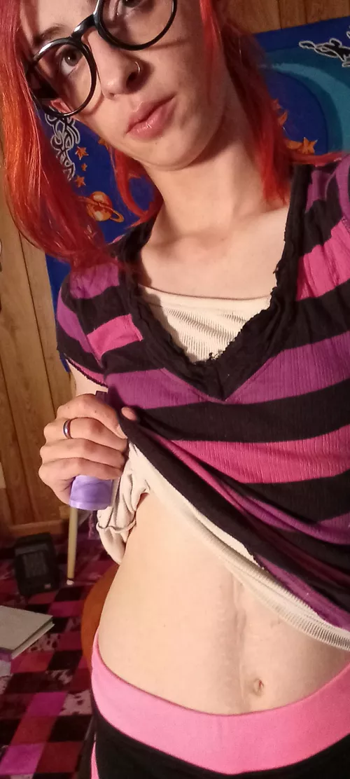 made some new sets today c: will you come see them? (29f, petite) by pixiessmoxie