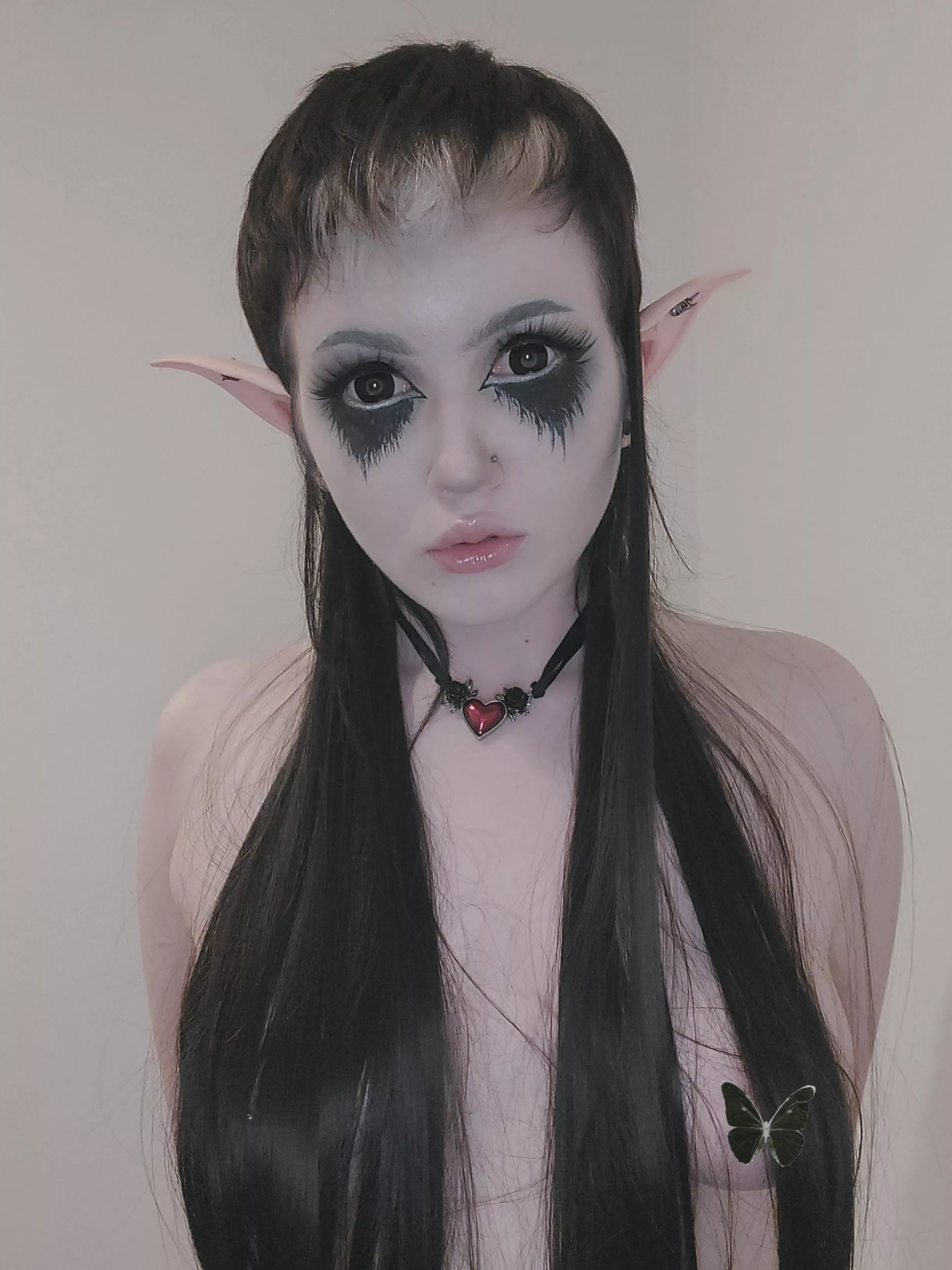 Meet me at the enchanted forest 🍀 [enby] posted by devinebaby69