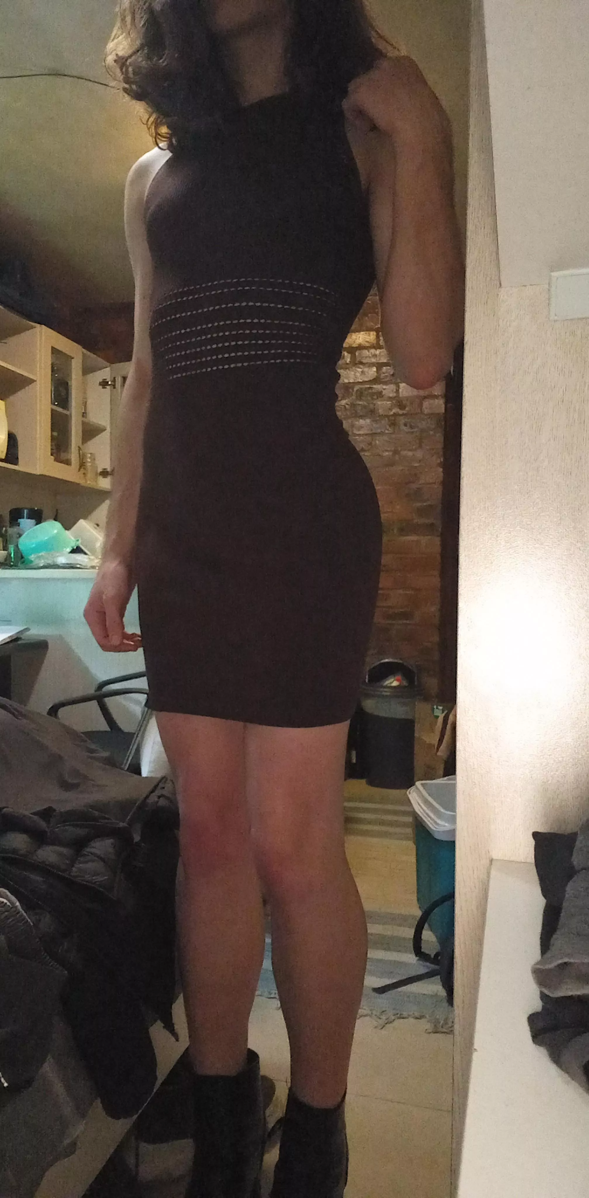 my first ever dress!! love how it fits! posted by edin_be_readin