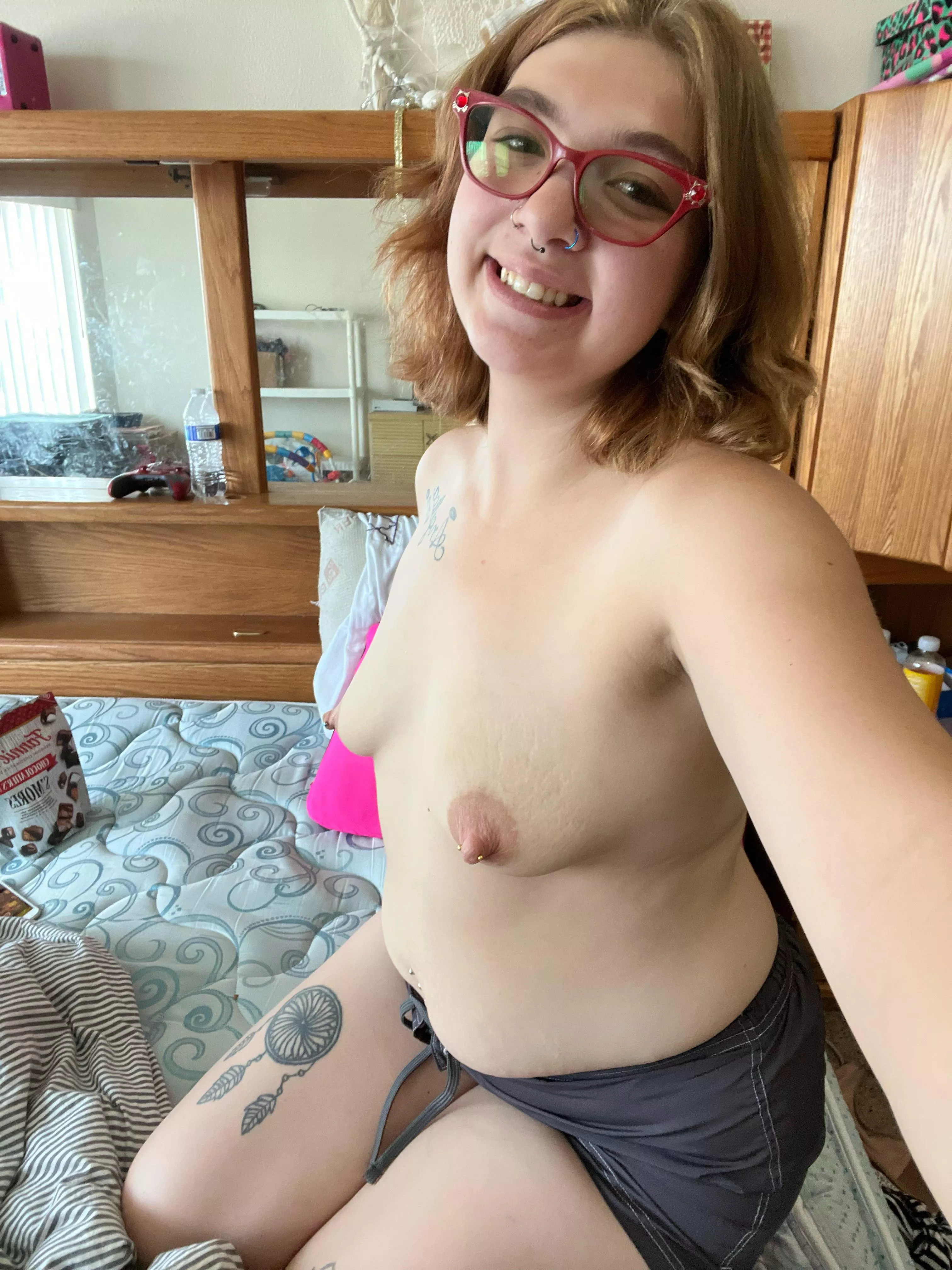 My Thursday is going great posted by CrayCrayxRayRay