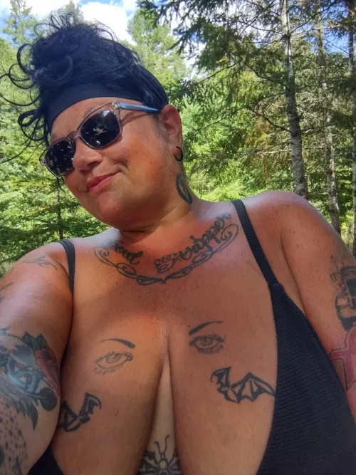 Outdoor selfie action by BBWSoul_Stripper_