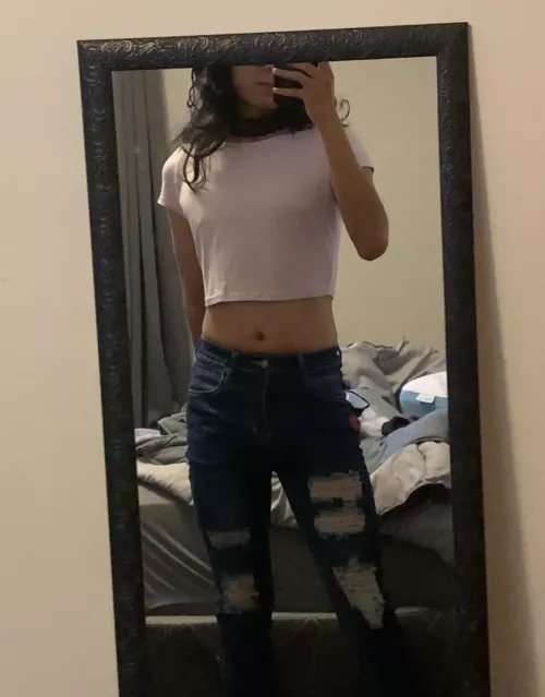 Say hi pls by LeXhainZaw