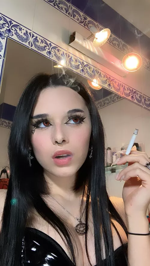 Smoking suits me by 2Miele2