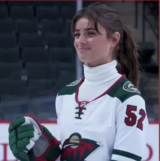 Taylor Hill posted by Long-Escape-6807