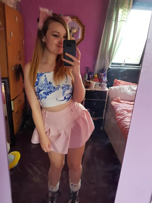 This top reminds me of my grannies fancy china (F) by thatbunnygrlxo