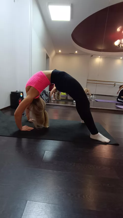 trying to get your attention.. is it working? by djlillyy