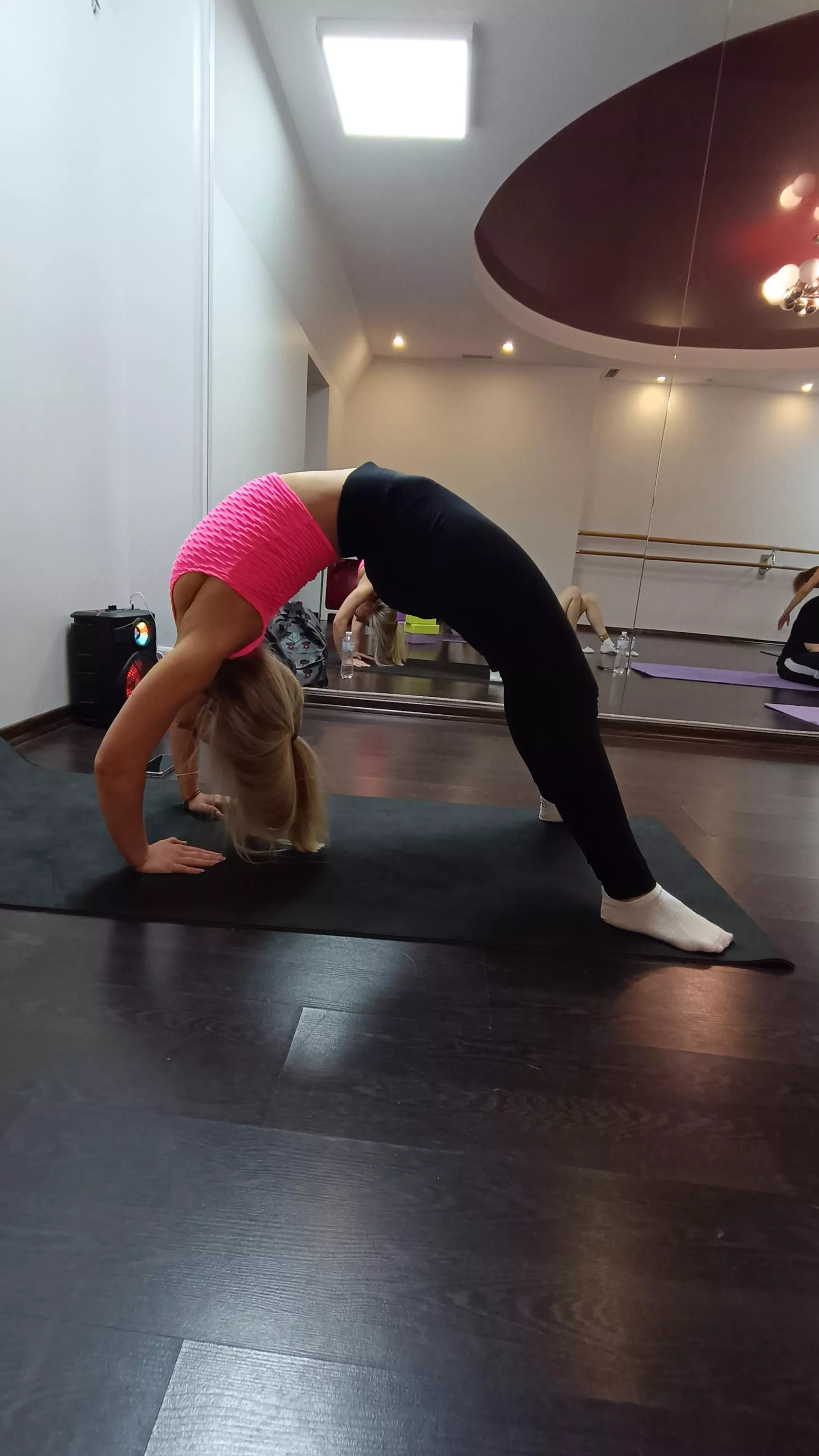 trying to get your attention.. is it working? posted by djlillyy