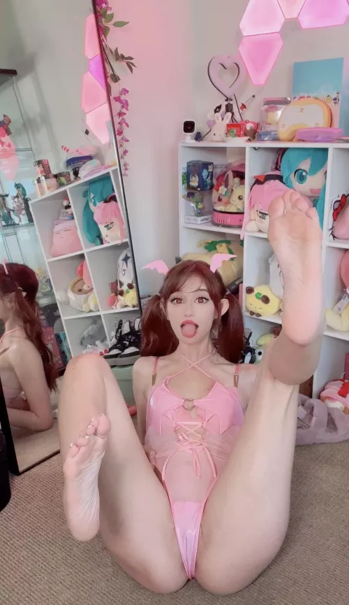 What would you do to my tight lil body… by amigoesonline