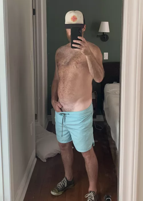 Who likes watching the neighborhood dad while he mows the lawn? (42) by Doc-Hogan