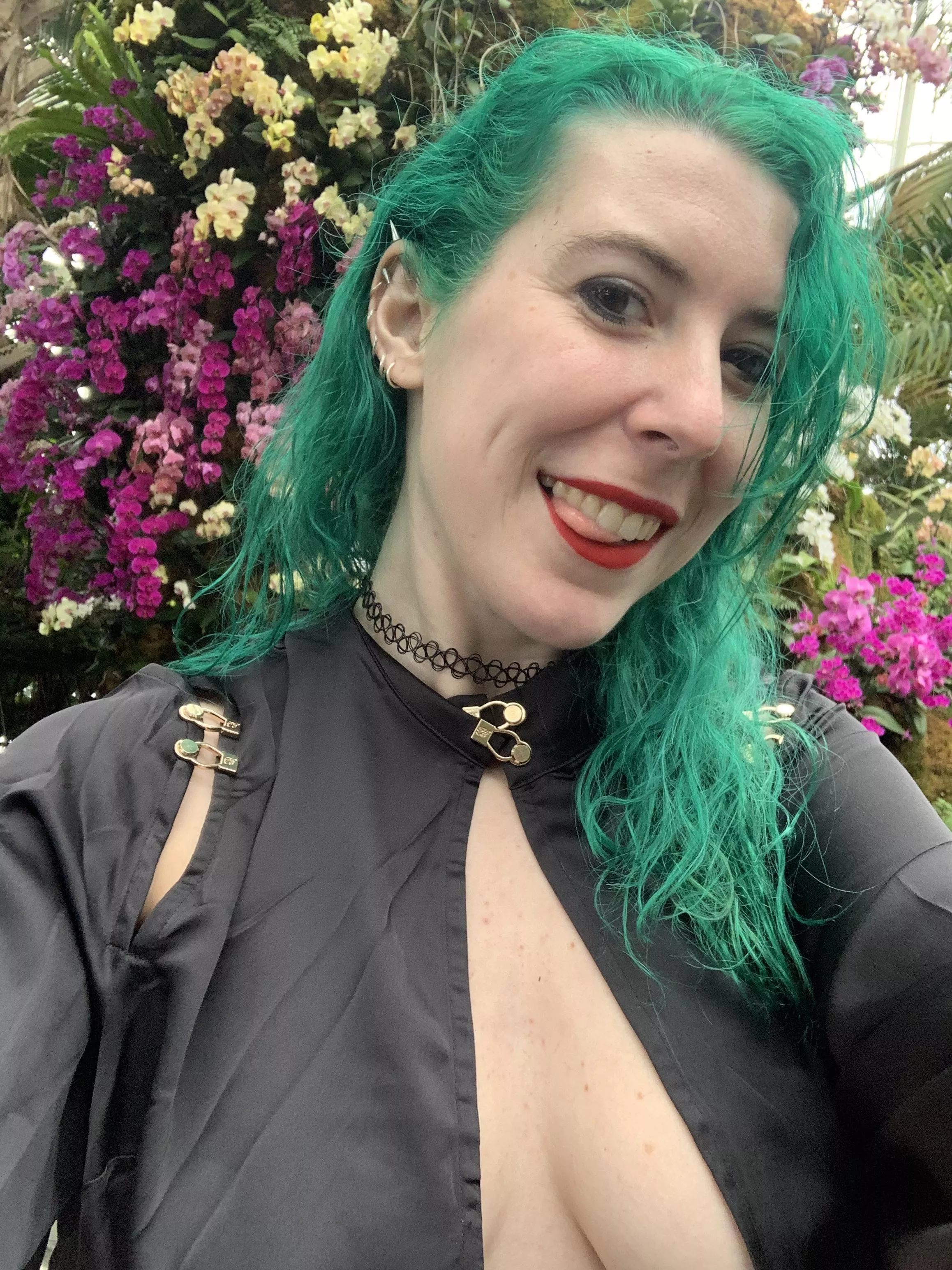 Cheeky smiles posted by sirenskiss3