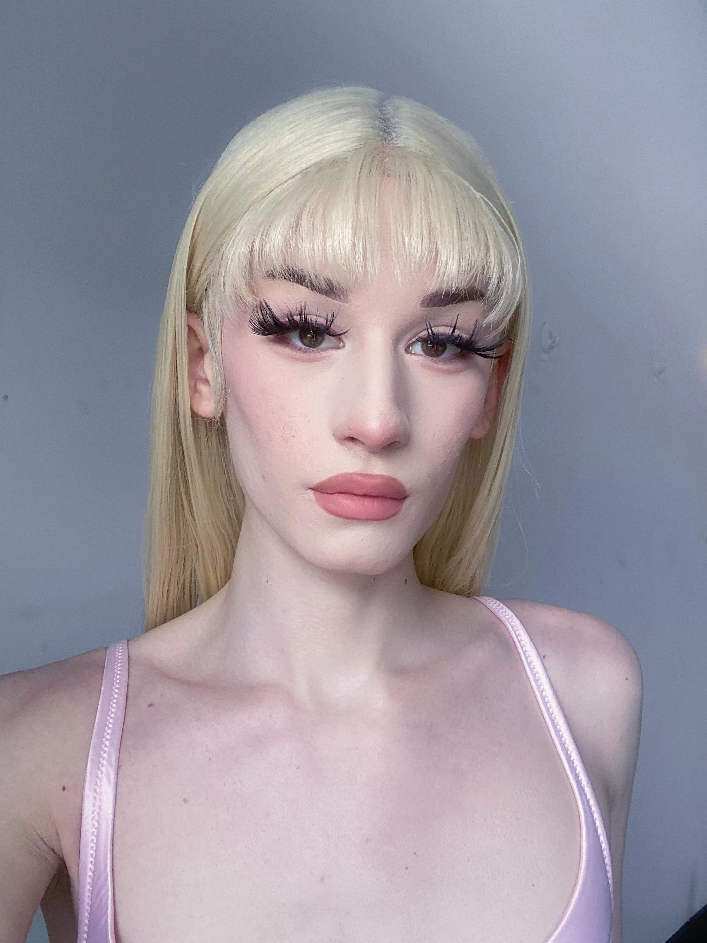 Do you guys think Im pretty? posted by Major-Parsley-7646