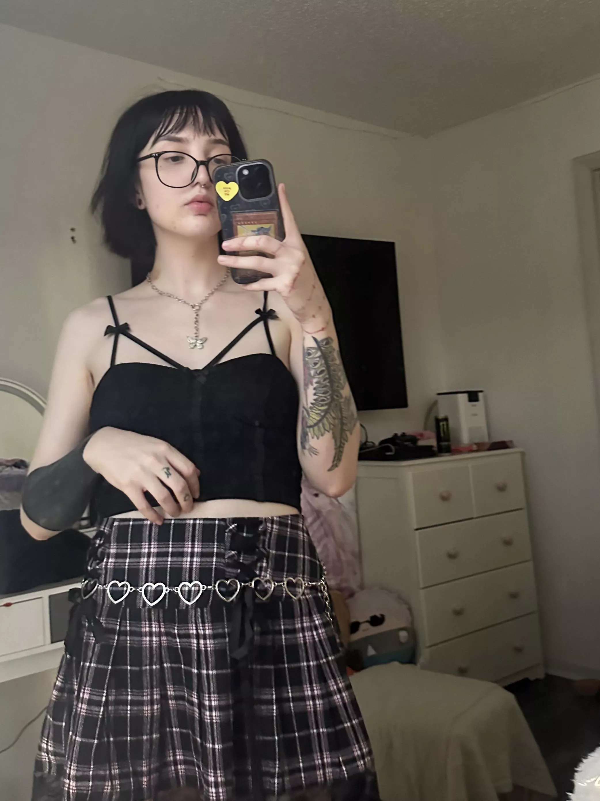 felt cute 🤍 posted by nelhado