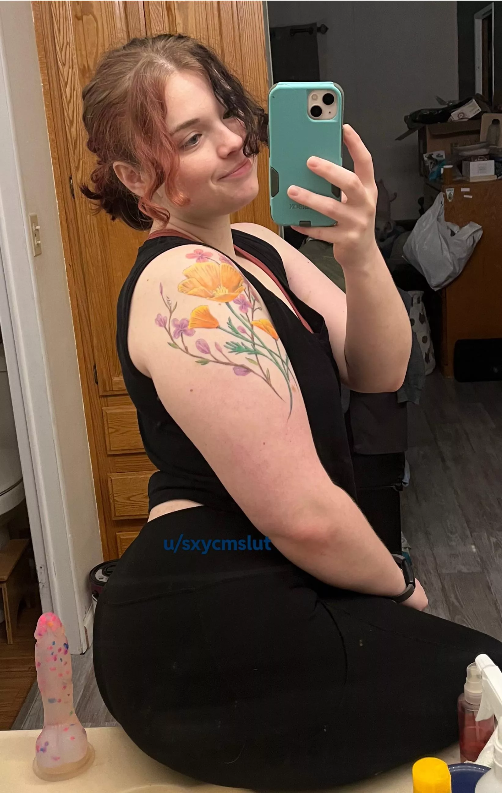 Ignore the dildo, it was drying 🤭 posted by sxycmslut