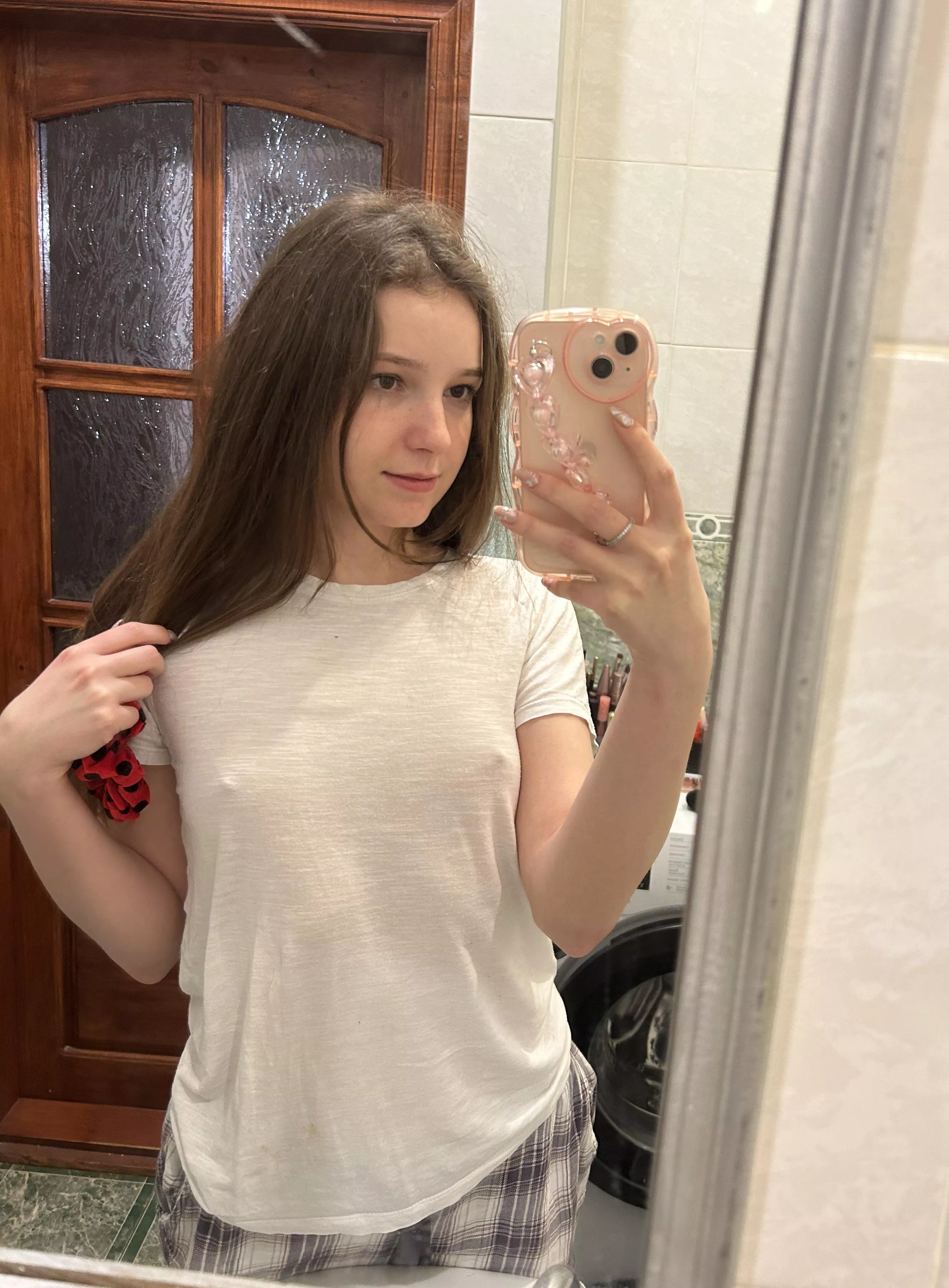 quick selfie after a long day [F21] posted by Miss_Lolita