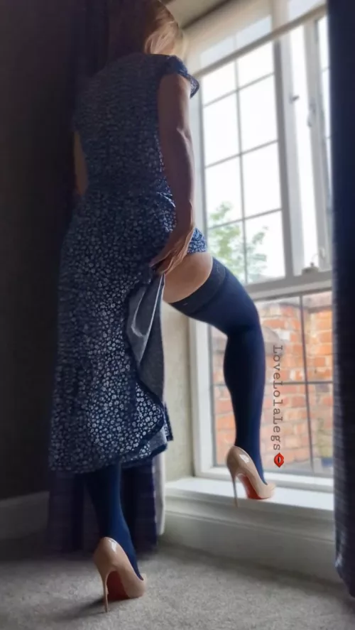 Ready for your morning dictation sir 👄 by lovelolalegs