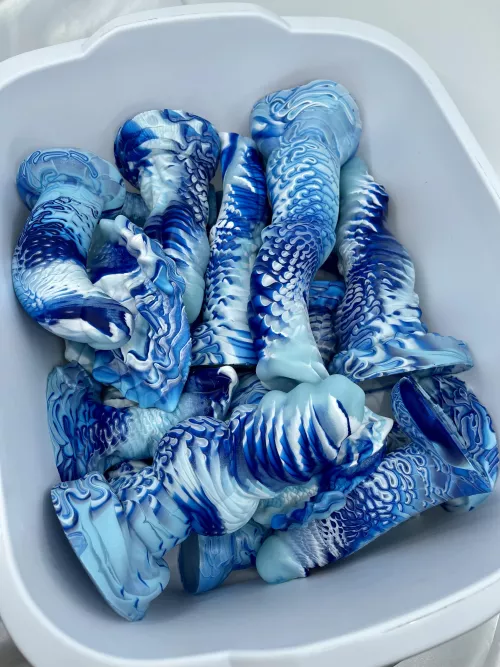 Some Great Wave pours in soft 🌊 by ppsculptors