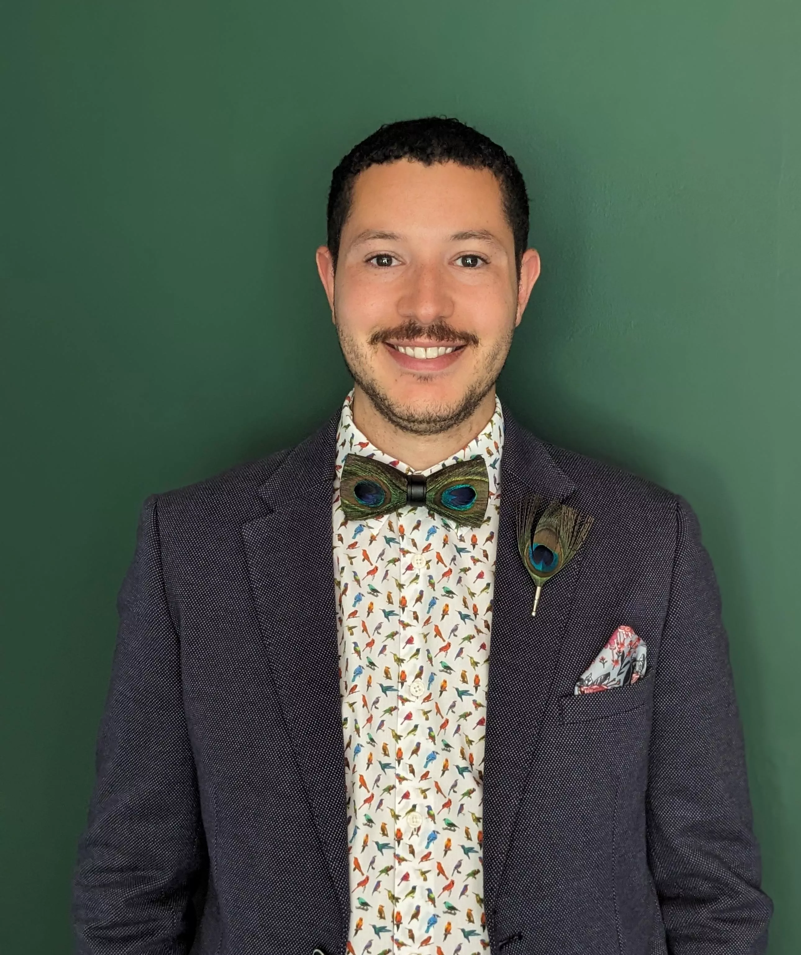 Teachers can dress up for prom right? posted by isarobots