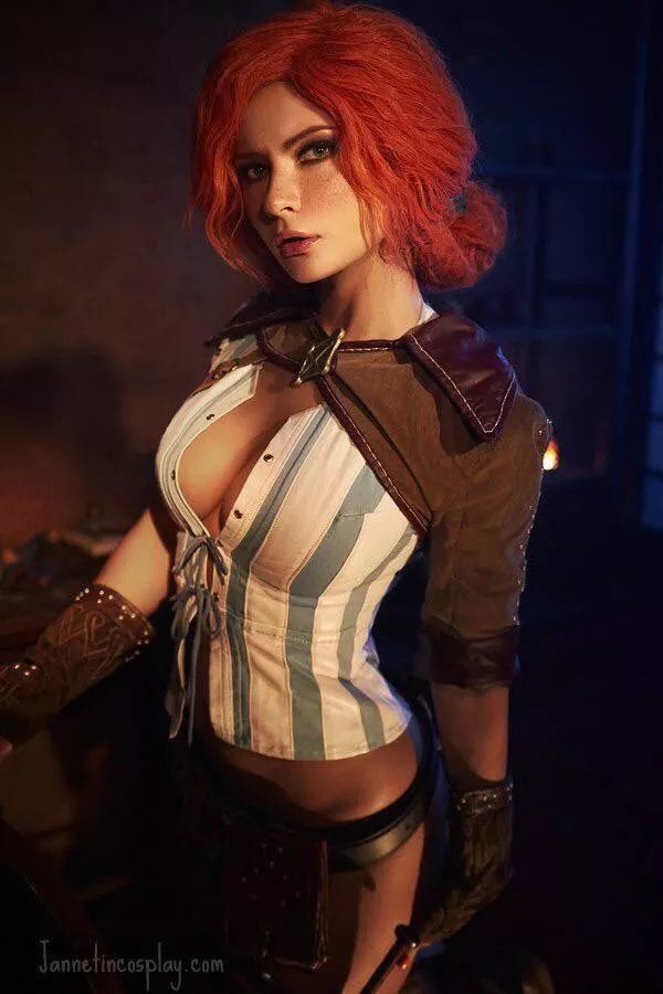 Triss Merigold (The Witcher), cosplay by JannetIncosplay.~ posted by JannetIncosplay