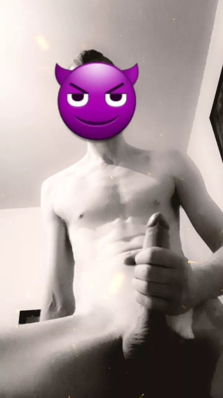 Uk staight lad posted by Feisty_Chicken4824