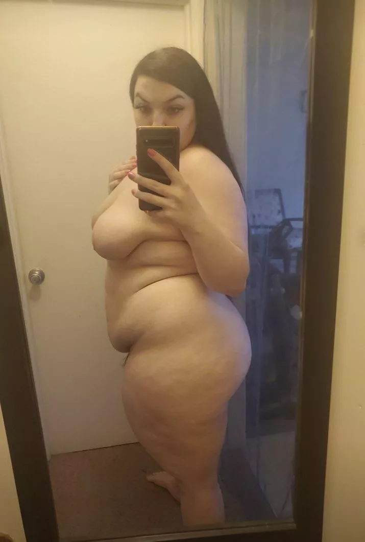 Up late and horny posted by redheadrena317