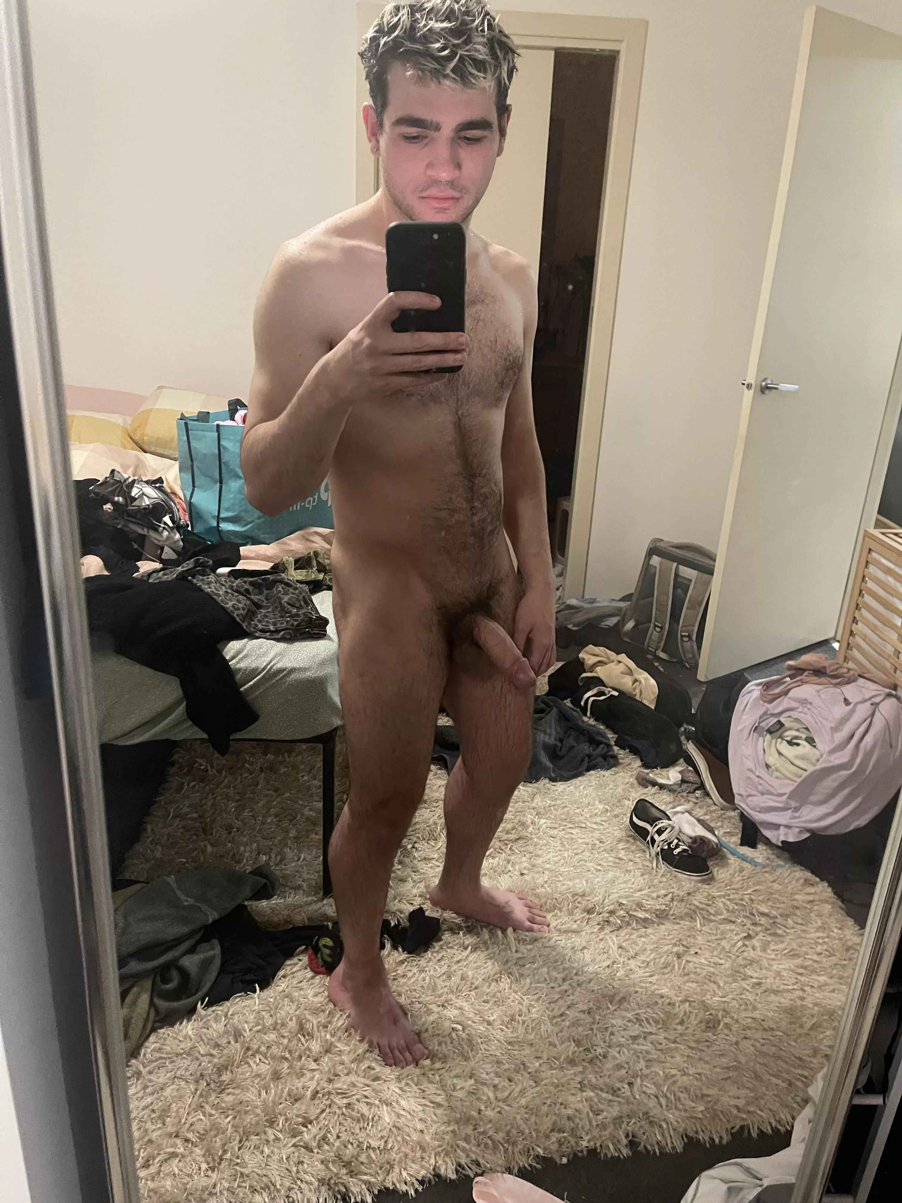 Who can help? posted by italianboy_i