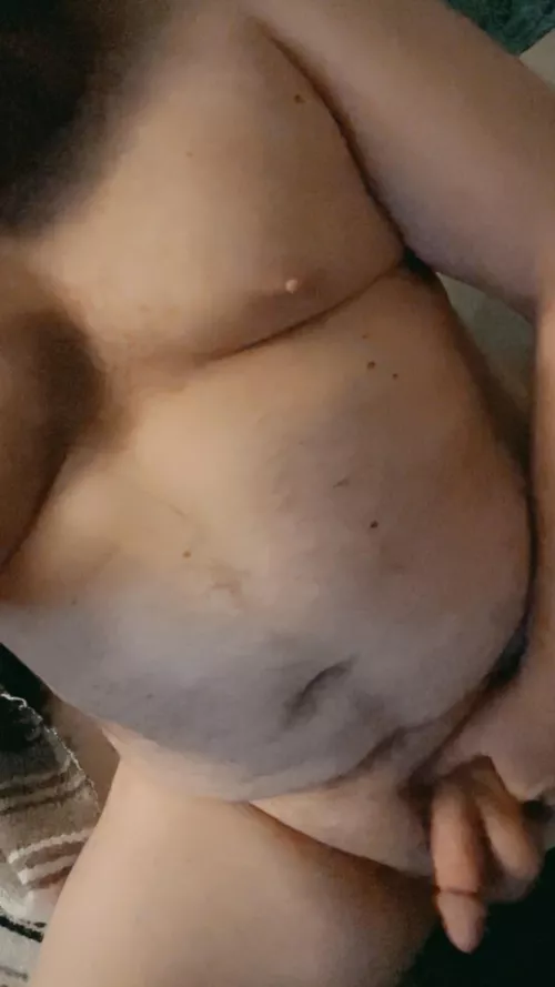 30, vers top, always horny and looking for new friends ;) hmu! by BeardedBear7