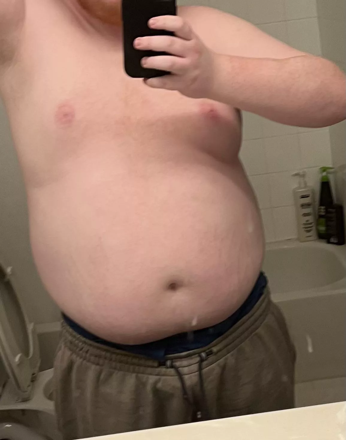 Am I a hottie? posted by sexyreded